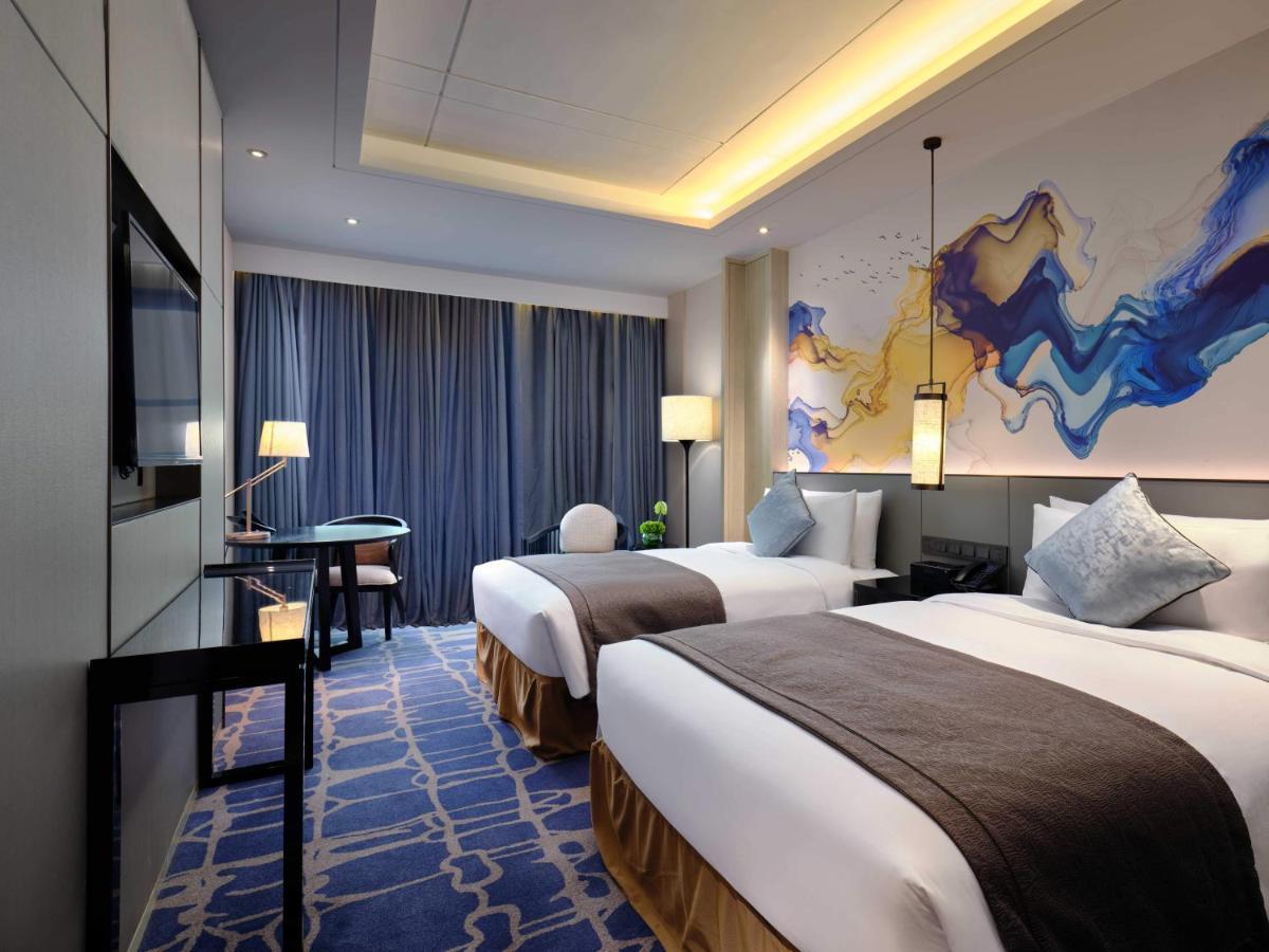 Primus Hotel Shanghai Sanjiagang - Offer Pudong International Airport And Disney Shuttle Exterior photo