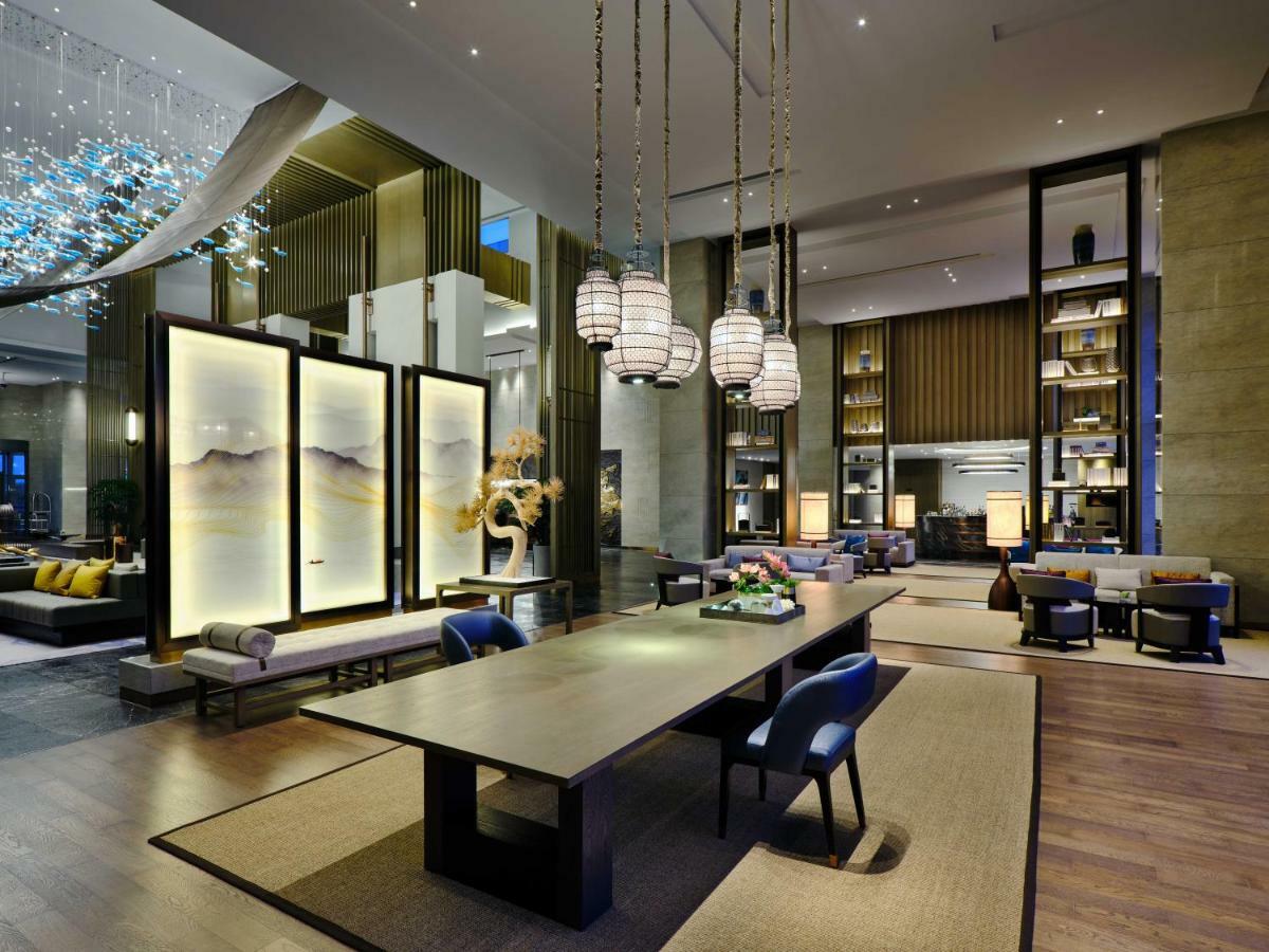 Primus Hotel Shanghai Sanjiagang - Offer Pudong International Airport And Disney Shuttle Exterior photo