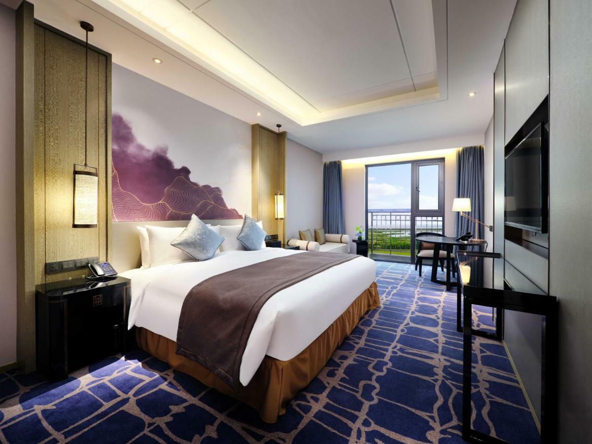Primus Hotel Shanghai Sanjiagang - Offer Pudong International Airport And Disney Shuttle Exterior photo