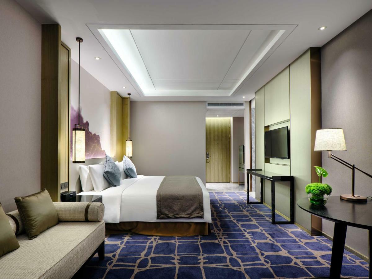 Primus Hotel Shanghai Sanjiagang - Offer Pudong International Airport And Disney Shuttle Exterior photo